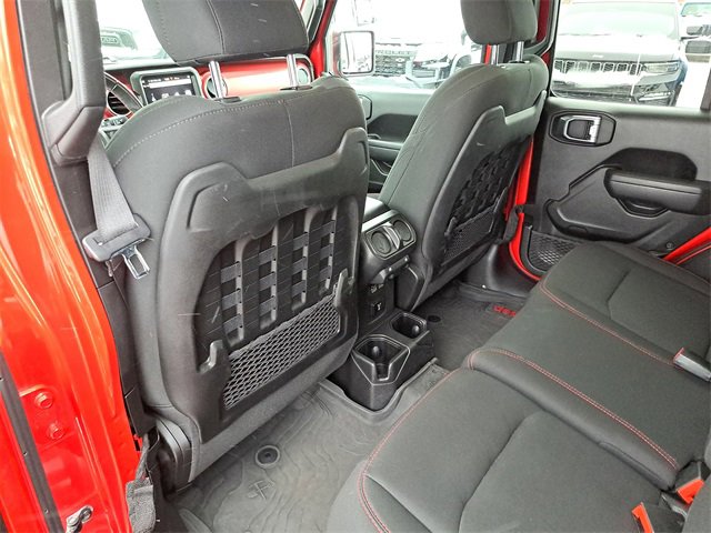 Used 2022 Jeep Wrangler Unlimited Rubicon w/ Steel Bumper Group image 14