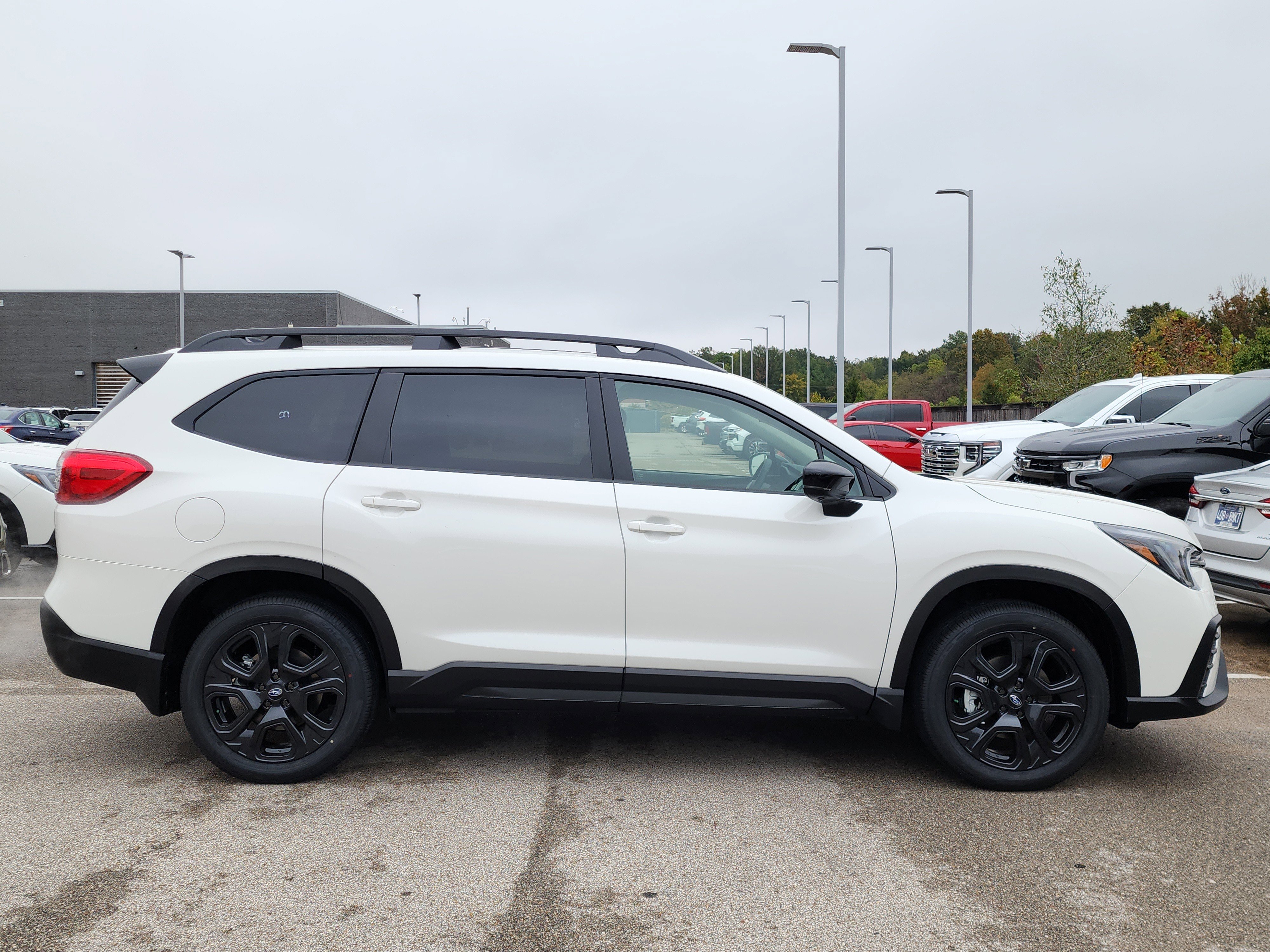 New 2025 Subaru Ascent Bronze Edition image 2