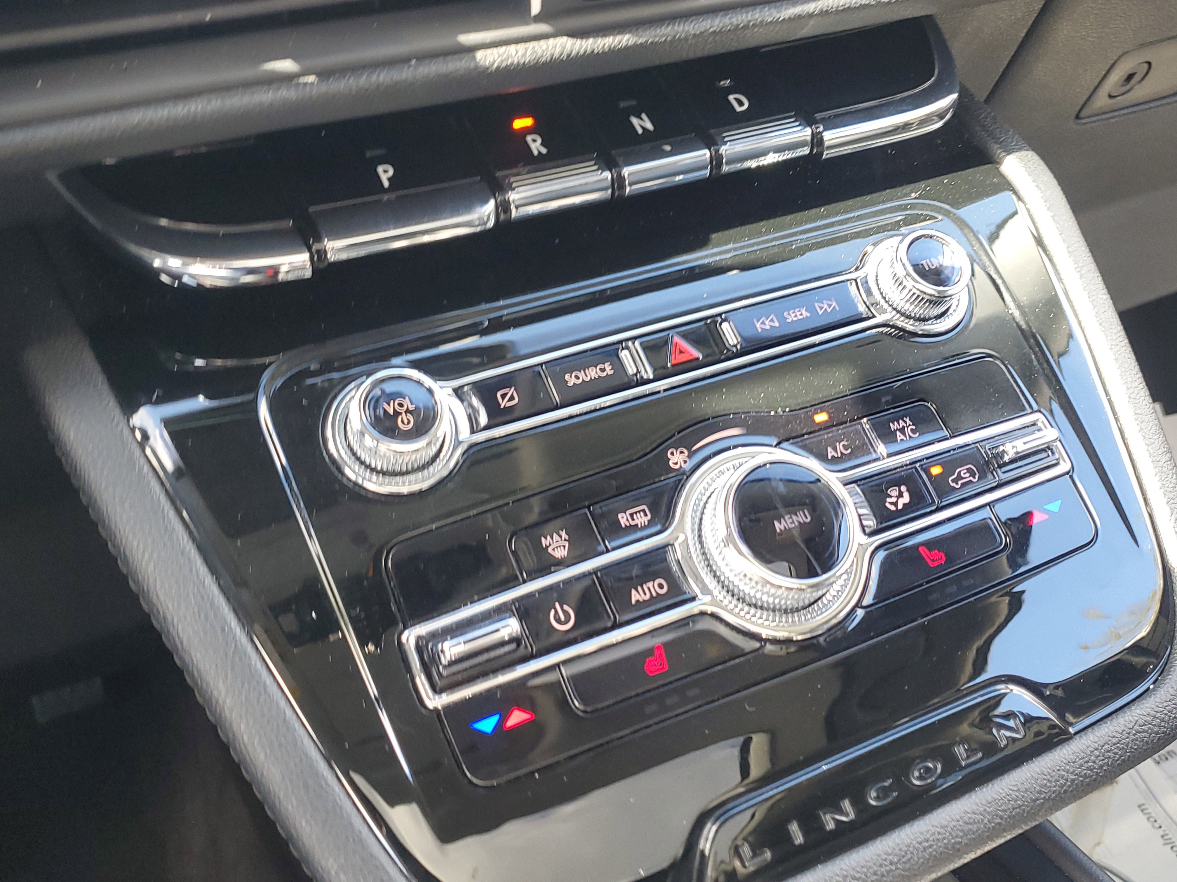 Certified 2022 Lincoln Corsair Reserve image 24