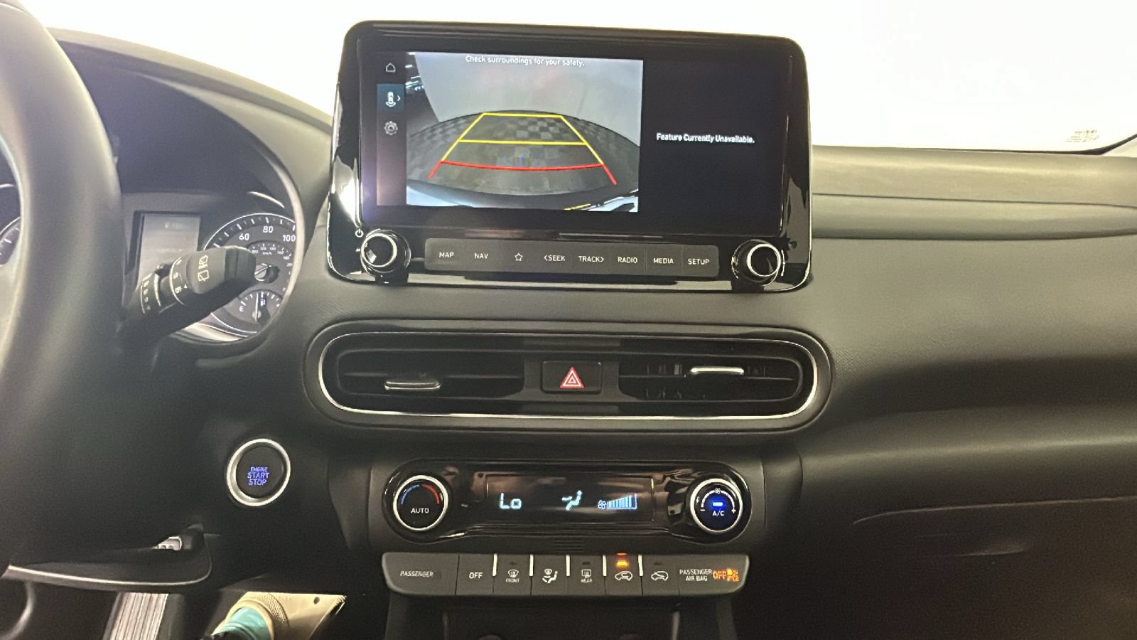 Certified 2023 Hyundai Kona SEL w/ Convenience Package AWD/4WD image 27