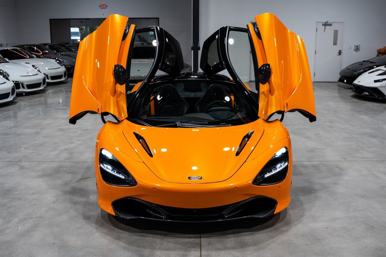 Used 2019 McLaren 720S Performance RWD image 33