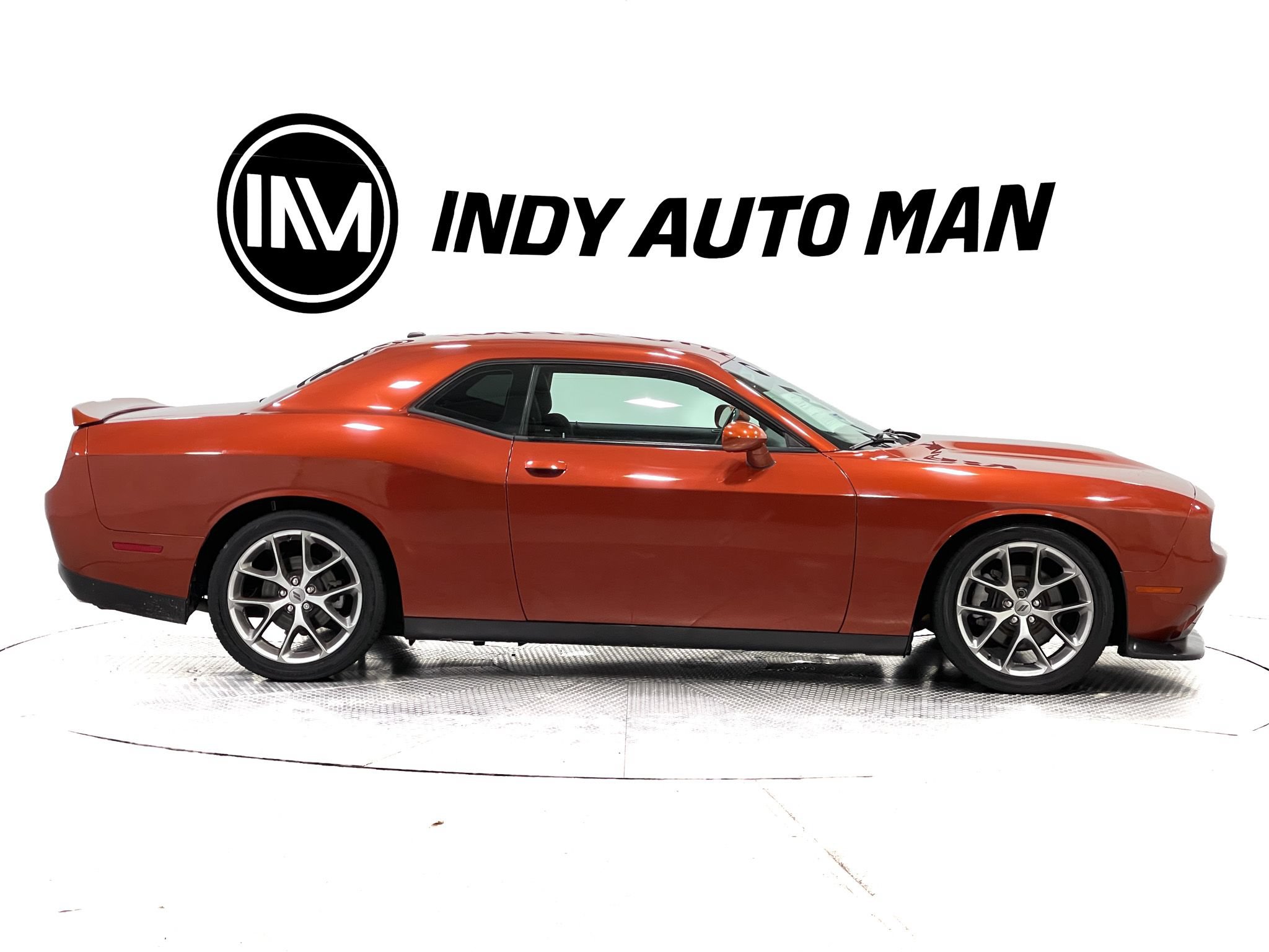 Used 2021 Dodge Challenger GT RWD image 3