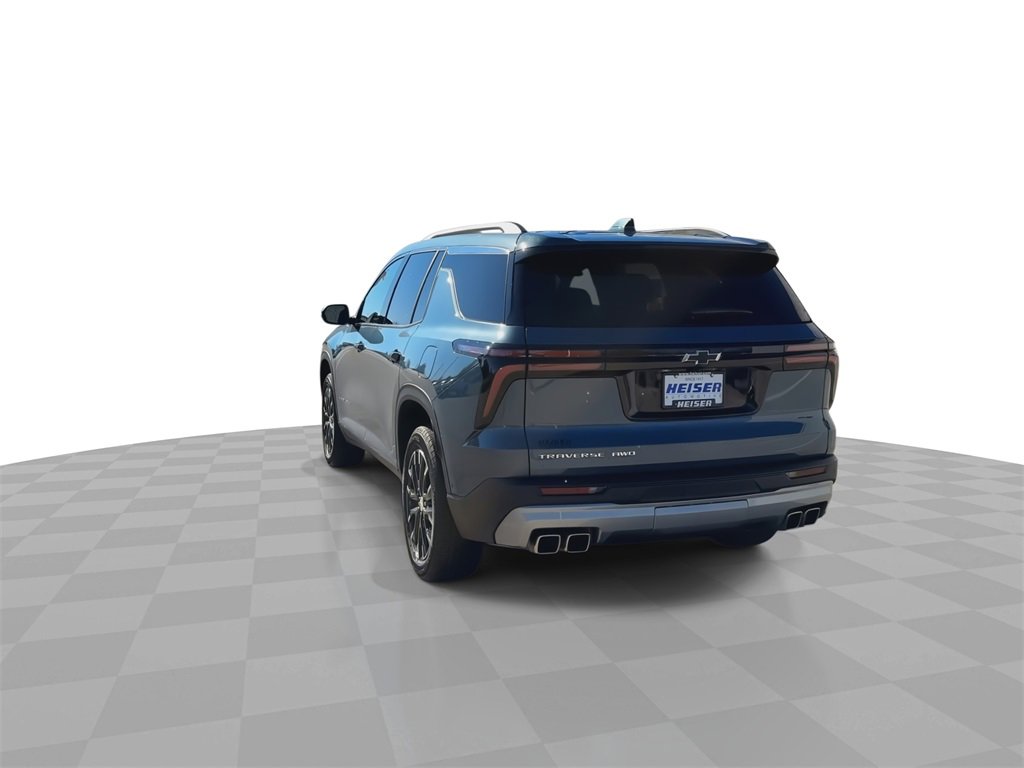 Certified 2025 Chevrolet Traverse LT w/ Enhanced Driving Package image 7