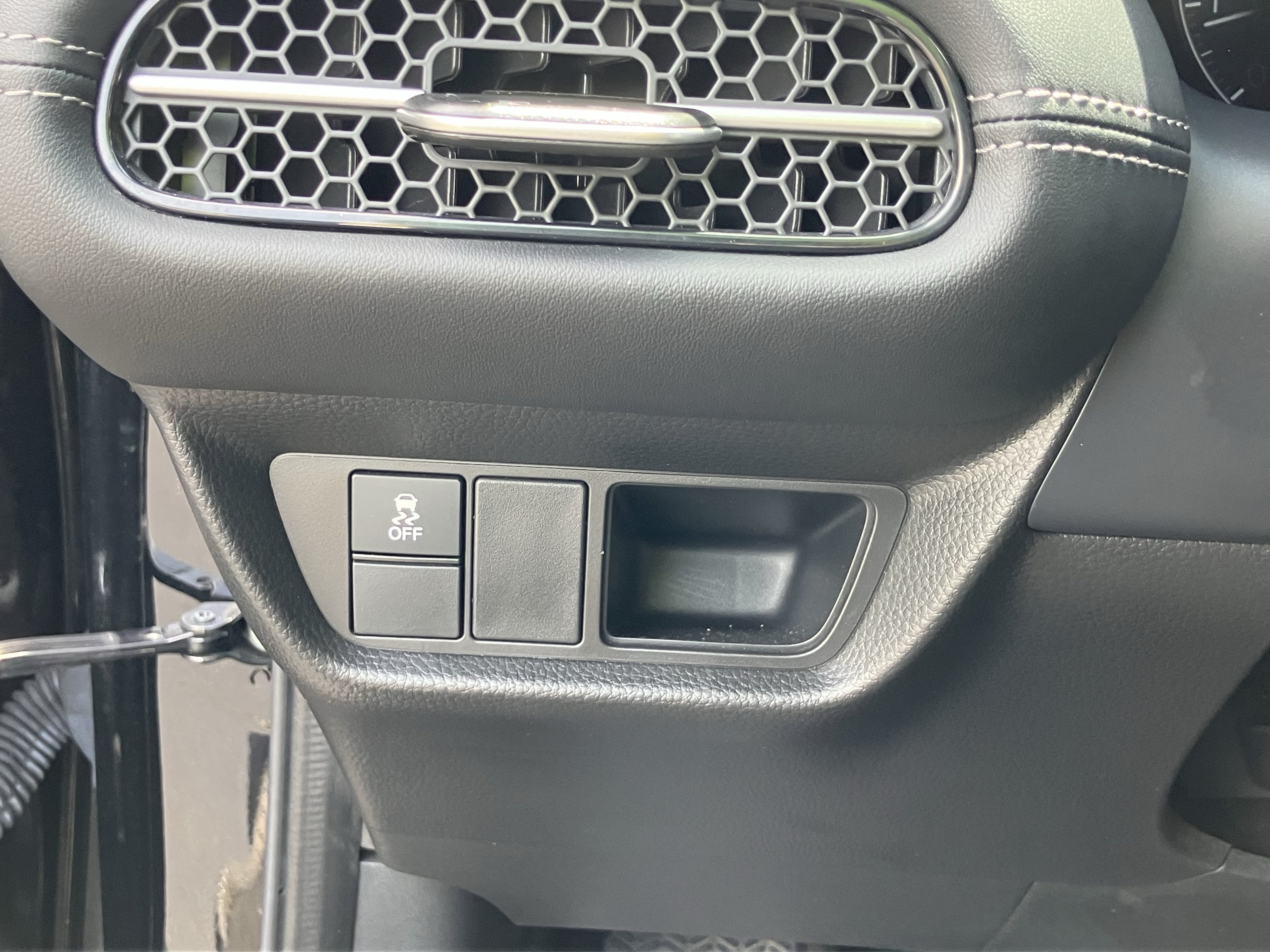 Used 2024 Honda HR-V EX-L image 19