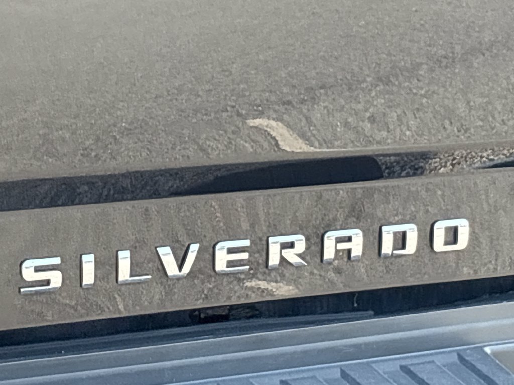 Used 2018 Chevrolet Silverado 3500 LTZ w/ Snow Plow Prep Package AWD/4WD image 33