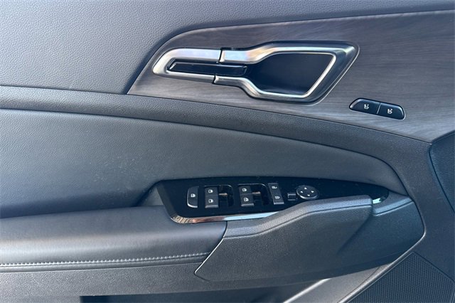 Certified 2023 Kia Sportage X-Line Prestige image 13
