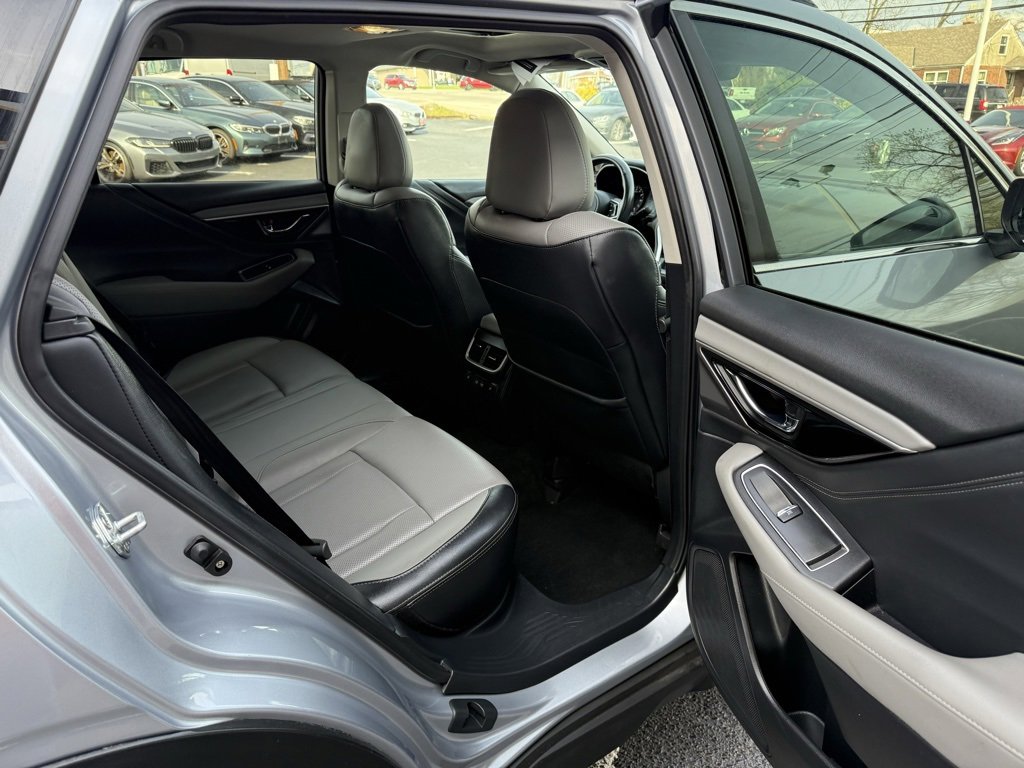 Used 2022 Subaru Outback Limited image 20
