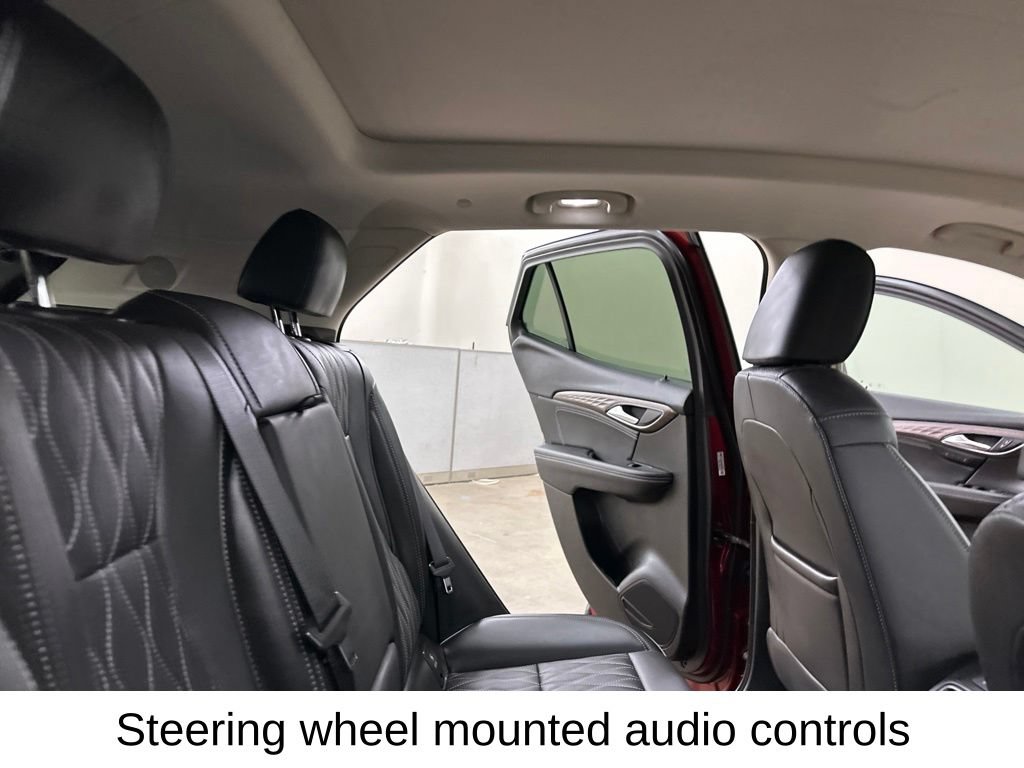 Used 2023 Buick Envision Avenir AWD/4WD image 29