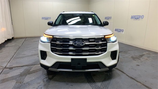Certified 2025 Ford Explorer Active image 49
