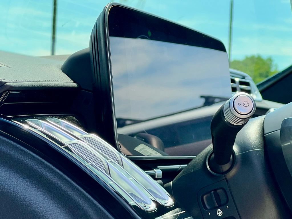 Certified 2022 Mercedes-Benz S 500 4MATIC image 32