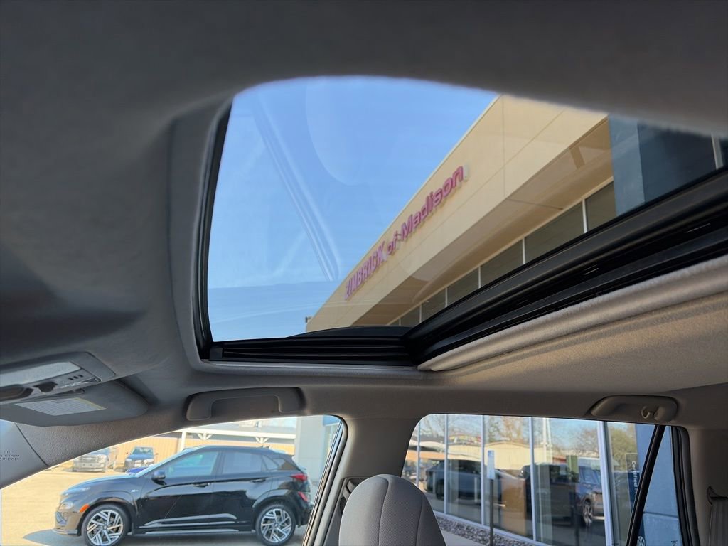 Used 2011 Toyota RAV4 4WD w/ Upgrade Value Pkg image 13