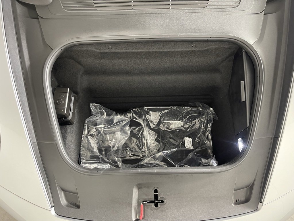 Certified 2025 Porsche 911 Carrera image 32