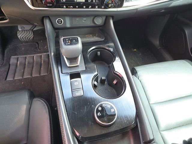 Used 2023 Nissan Rogue SL image 19