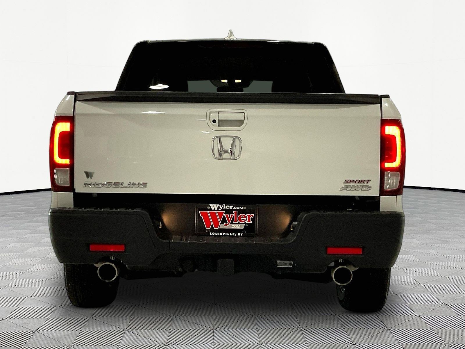Used 2021 Honda Ridgeline Sport image 5
