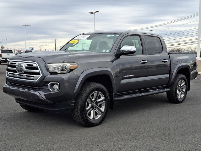Certified 2018 Toyota Tacoma Limited image 3