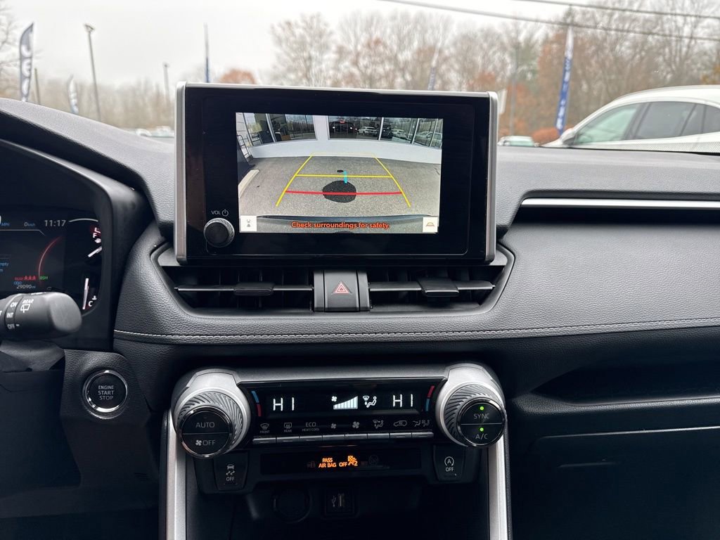 Used 2025 Toyota RAV4 XLE image 15