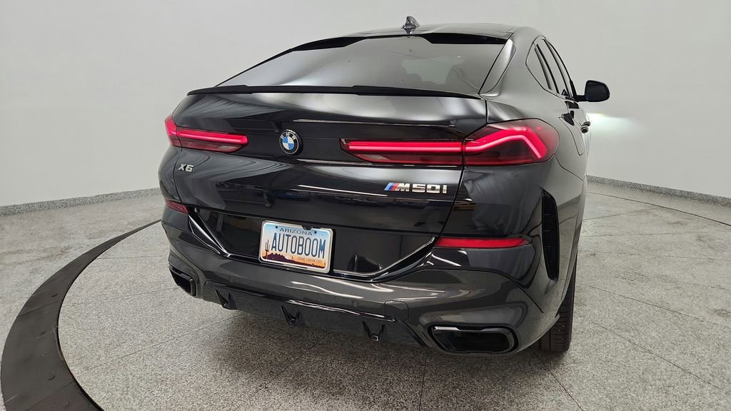 Used 2021 BMW X6 M50i w/ Executive Package AWD/4WD image 18