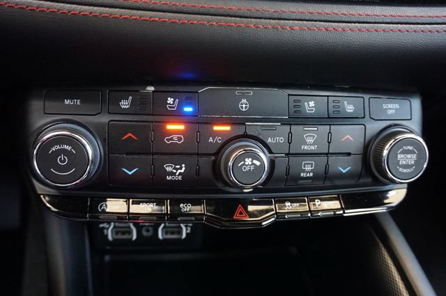 Used 2023 Dodge Durango GT AWD/4WD image 33