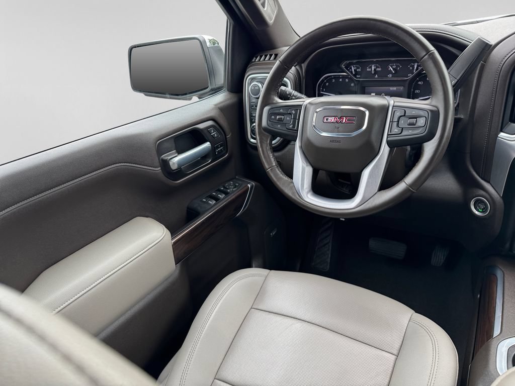 Used 2021 GMC Sierra 1500 SLT w/ SLT Premium Plus Package AWD/4WD image 19