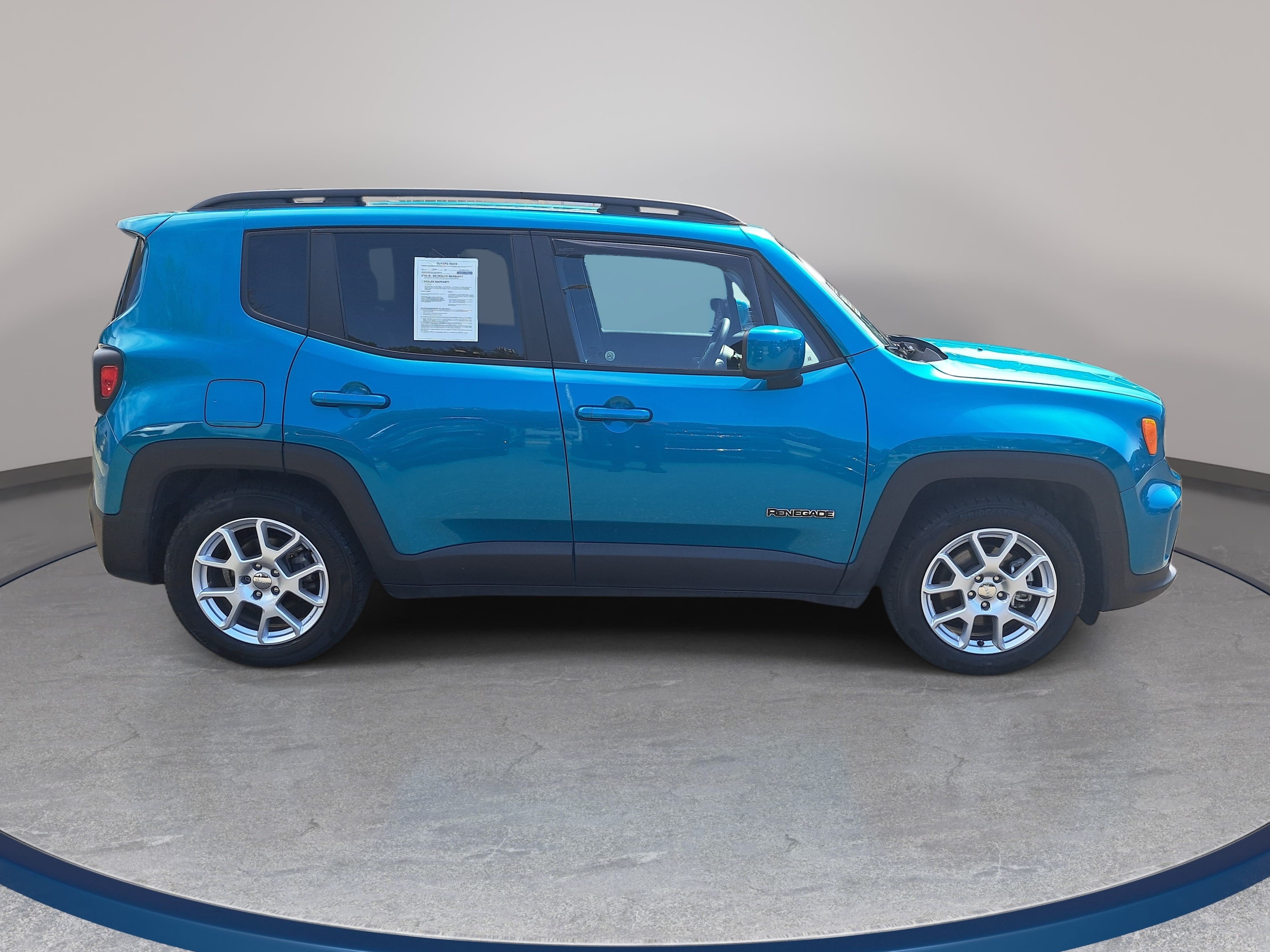 Used 2020 Jeep Renegade Latitude FWD image 4