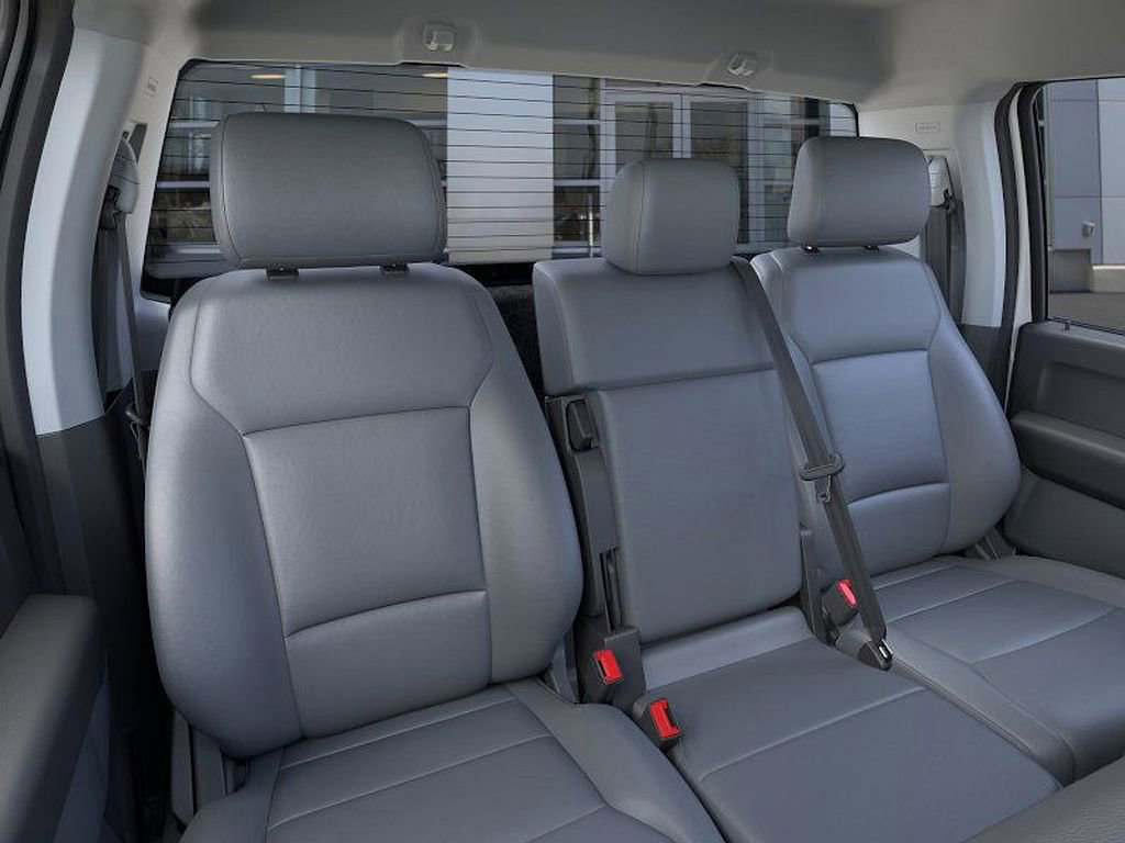 New 2025 Ford F550 4x4 Regular Cab Super Duty image 10