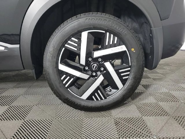 New 2026 Nissan Kicks SV FWD image 11