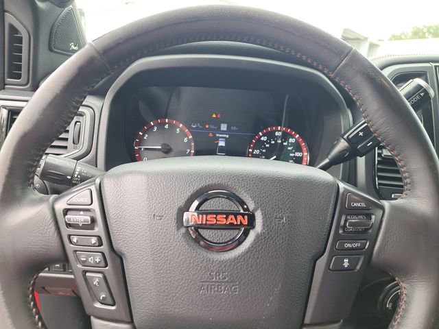 Used 2021 Nissan Titan PRO-4X w/ Pro-4x Convenience Package image 17