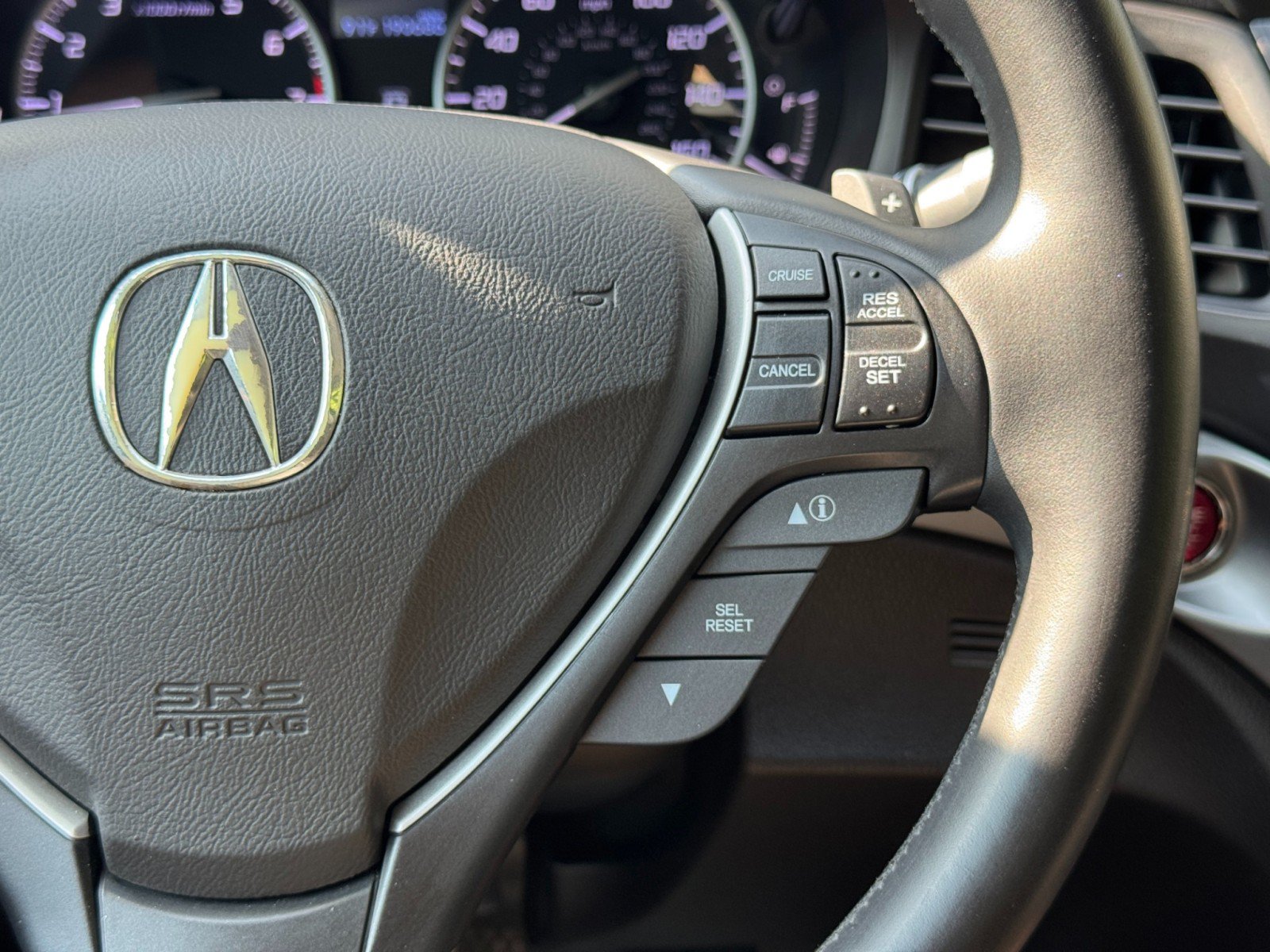 Used 2013 Acura ILX w/ Premium Package FWD image 19