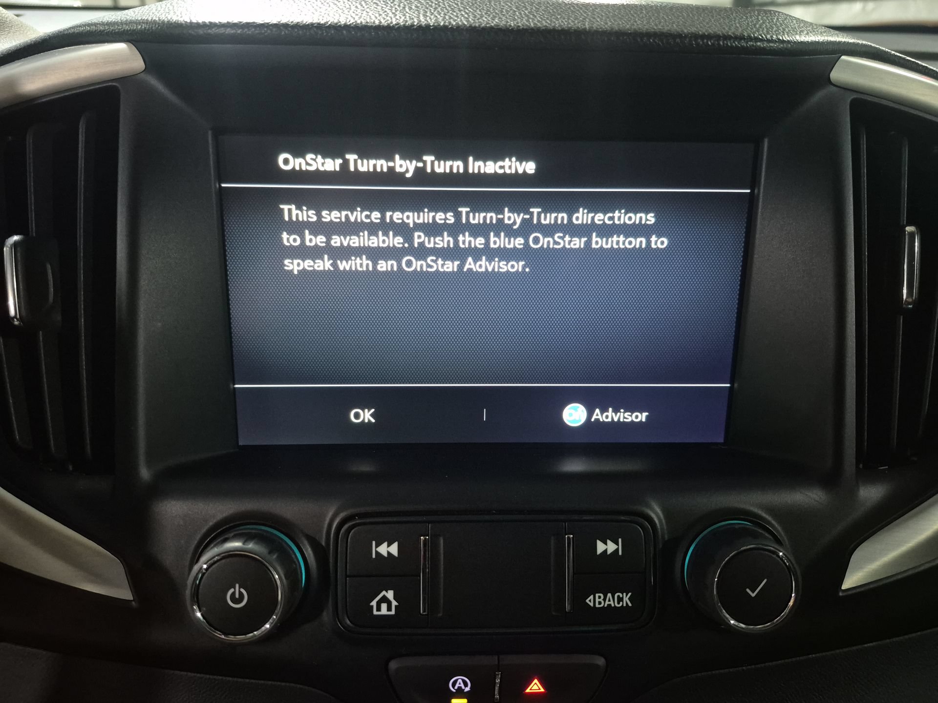 Used 2024 GMC Terrain SLT AWD/4WD image 15