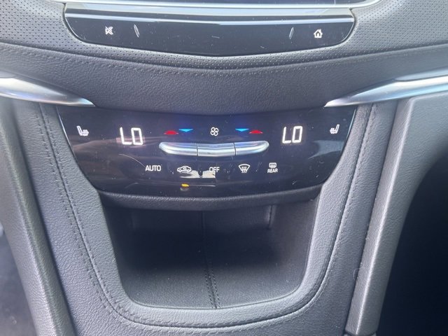Used 2023 Cadillac XT5 Luxury image 27