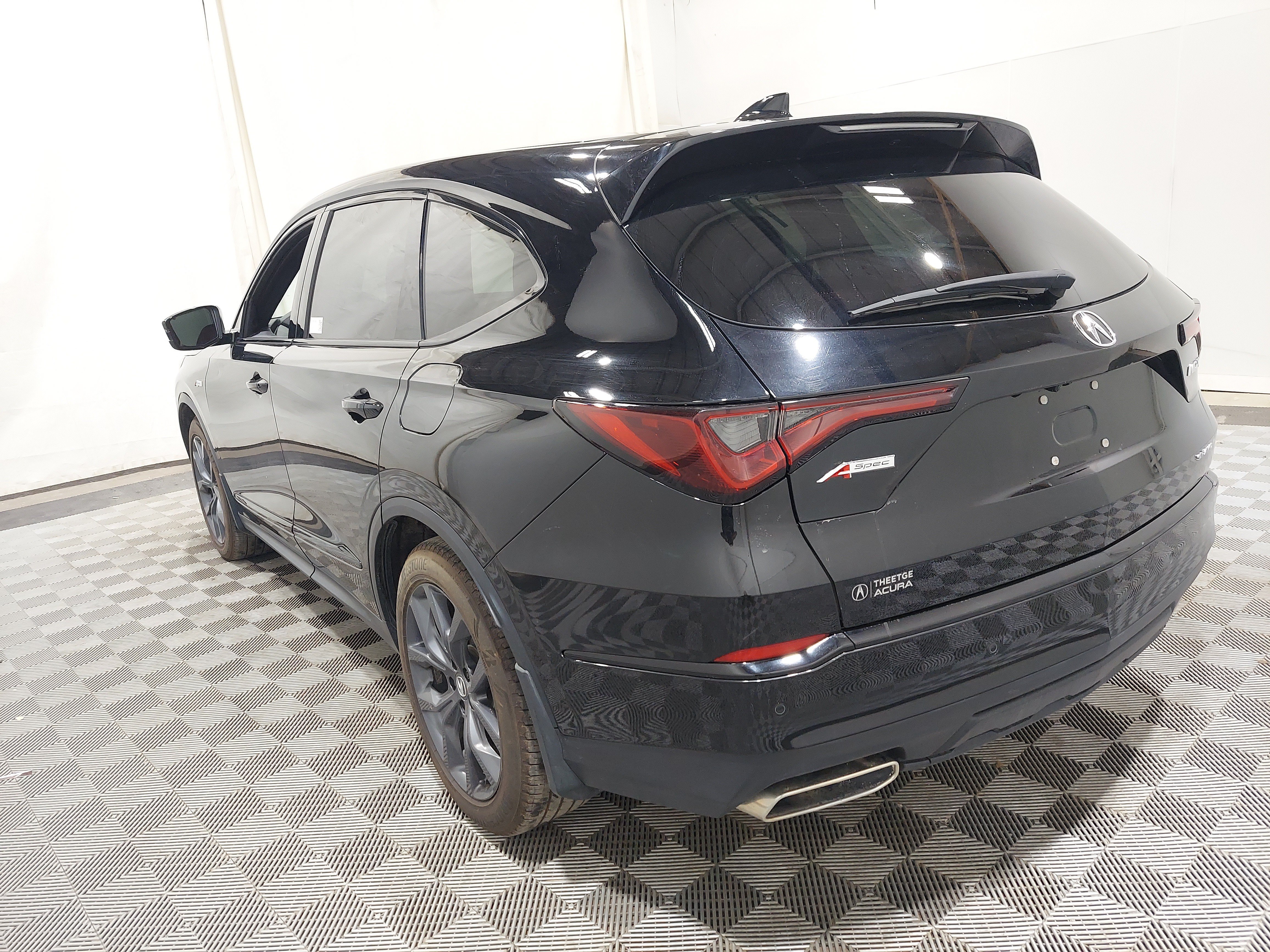 Used 2023 Acura MDX A-Spec AWD/4WD image 2