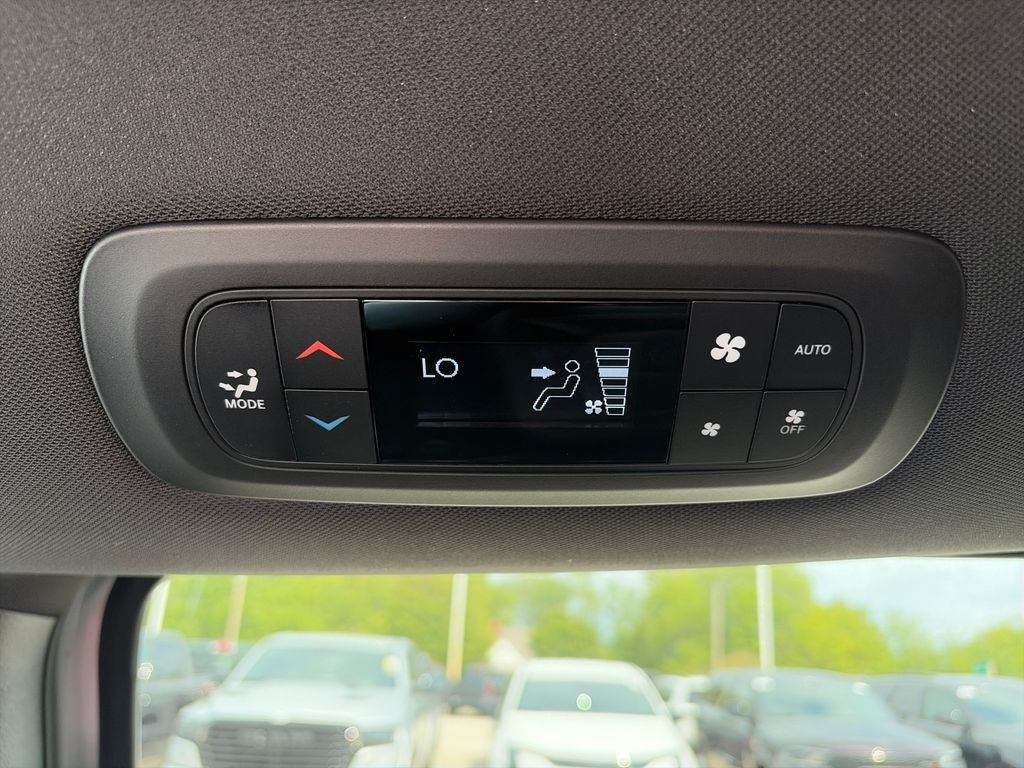 New 2027 Chrysler Pacifica LX FWD image 33