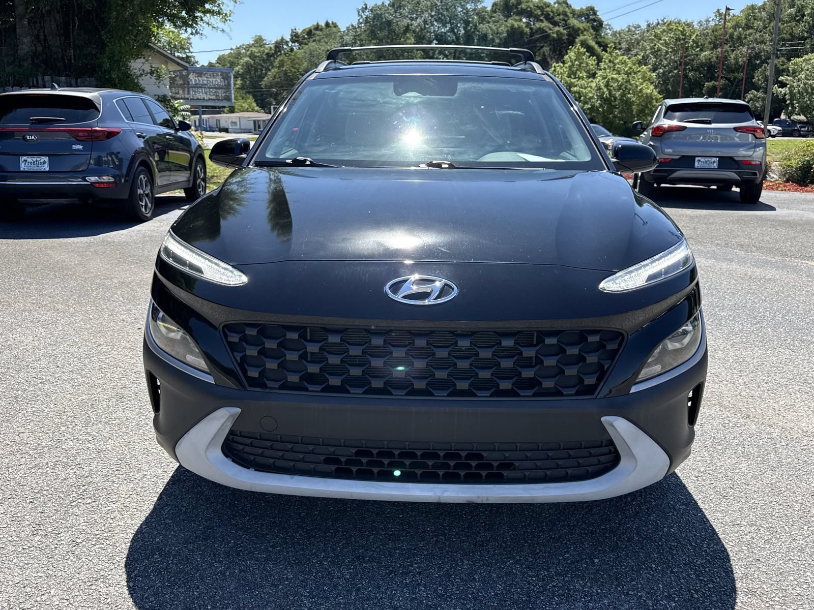 Used 2022 Hyundai Kona SEL FWD image 8
