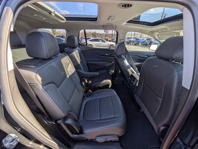 Used 2023 GMC Acadia SLT w/ Preferred Package image 36