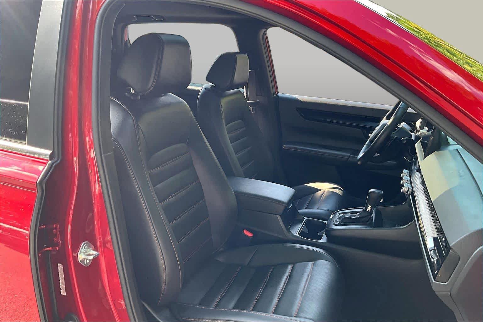 Used 2024 Honda CR-V Sport Touring image 9