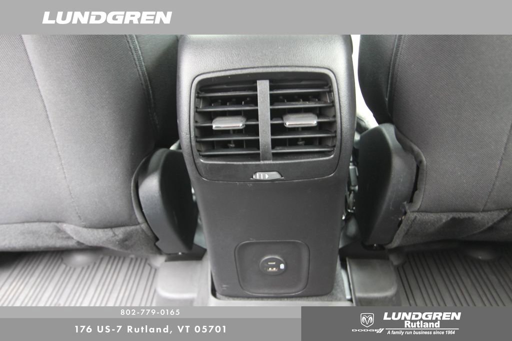 Used 2022 Ford Escape SE w/ Convenience Package image 36