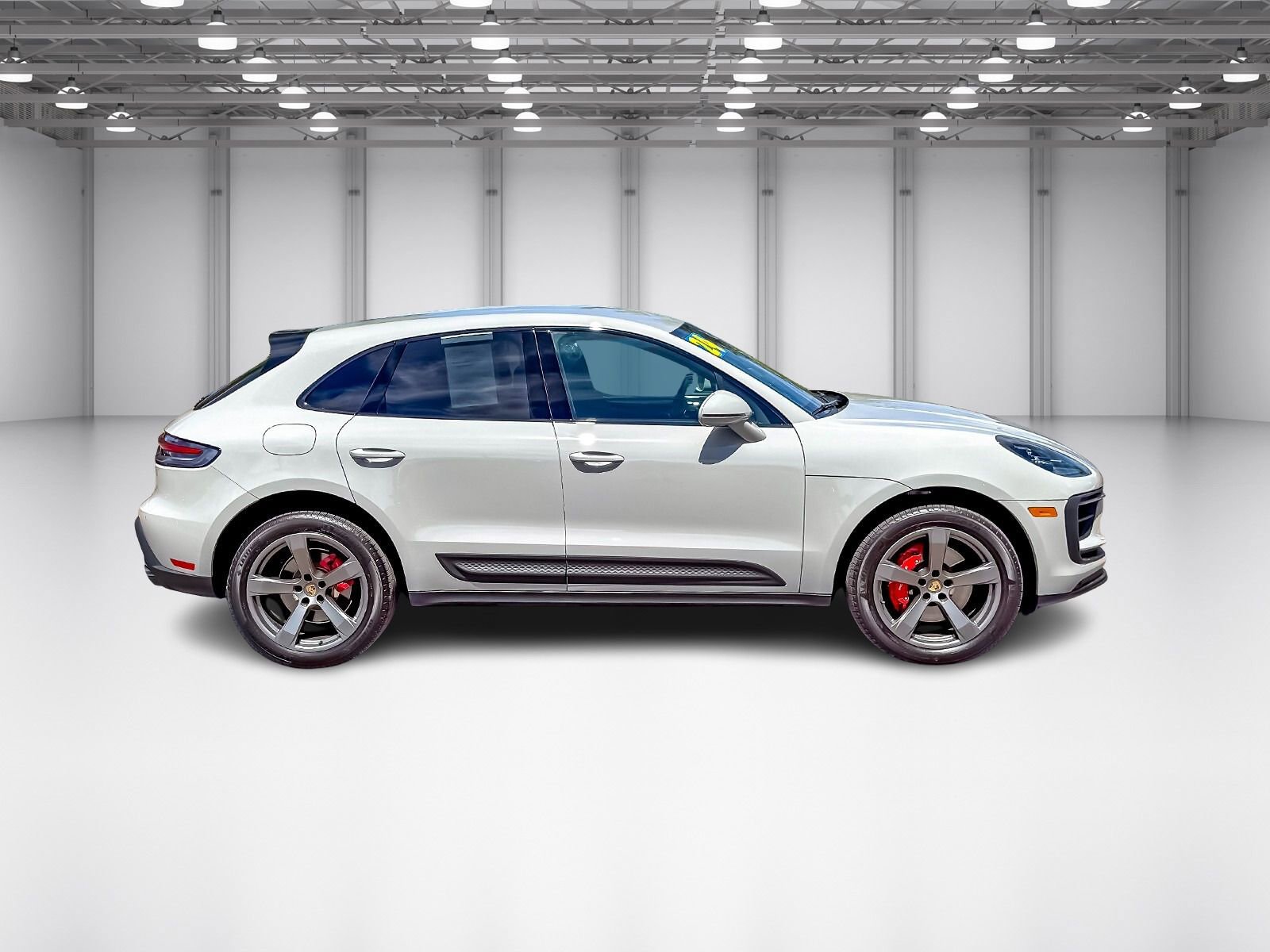 Used 2024 Porsche Macan S image 6