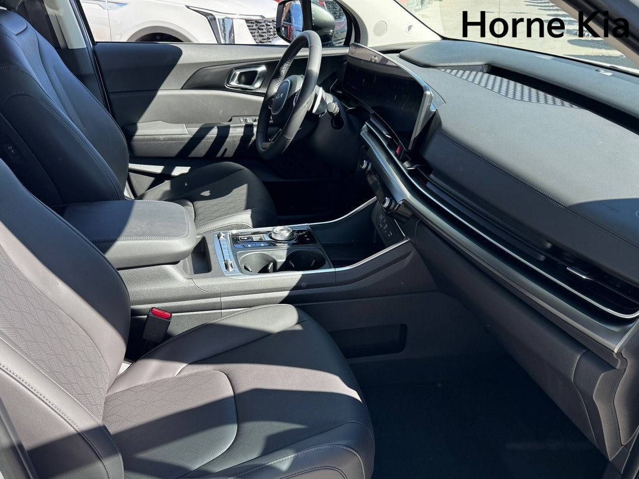 New 2026 Kia Carnival SX image 18