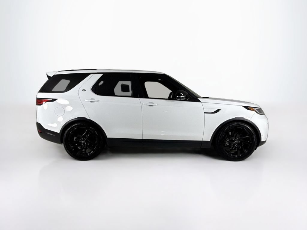 Used 2025 Land Rover Discovery S AWD/4WD image 6