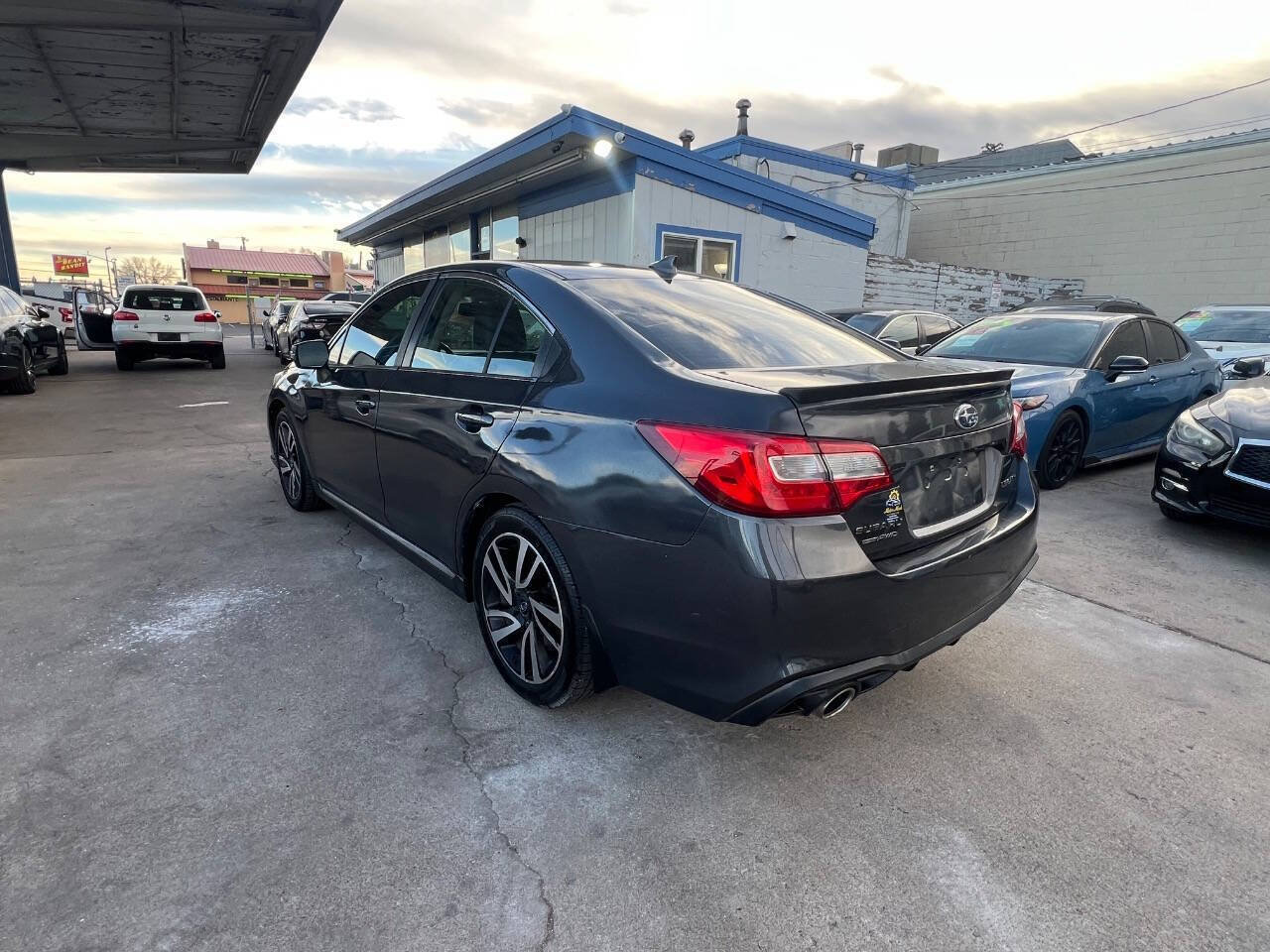 Used 2018 Subaru Legacy 2.5i Sport AWD/4WD image 4