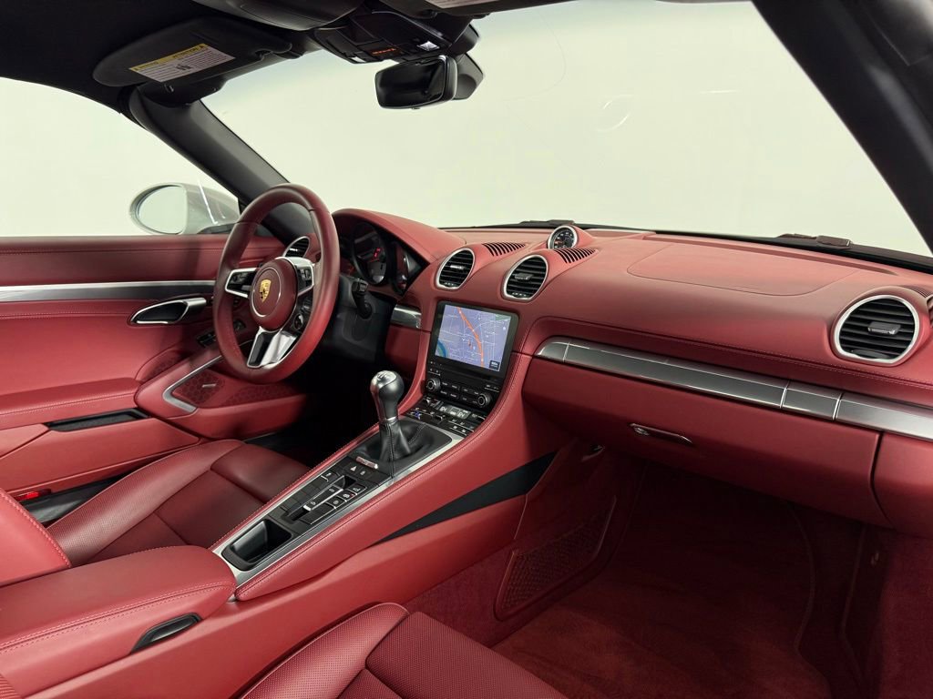 Certified 2023 Porsche 718 Boxster S RWD image 21