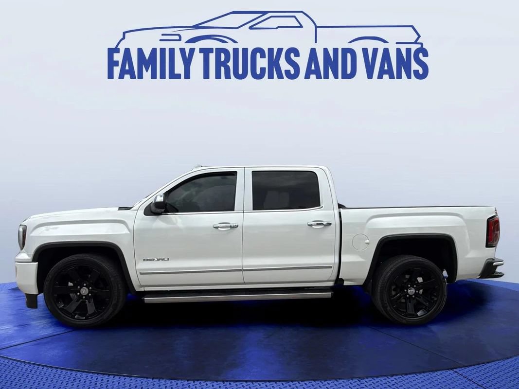Used 2018 GMC Sierra 1500 Denali w/ Denali Ultimate Package AWD/4WD image 2