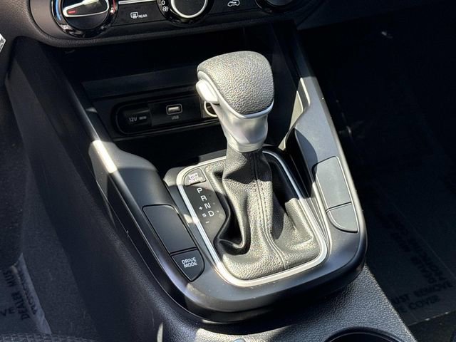 Used 2025 Kia Soul LX w/ LX Technology Package image 22