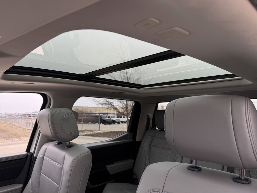 Used 2022 Toyota Tundra Limited image 25