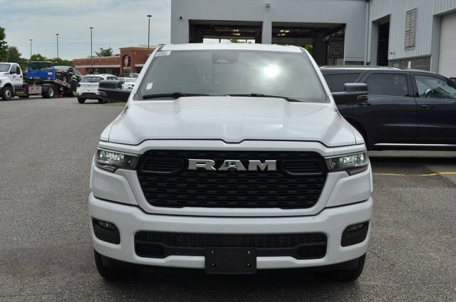 New 2026 RAM 1500 Express AWD/4WD image 3