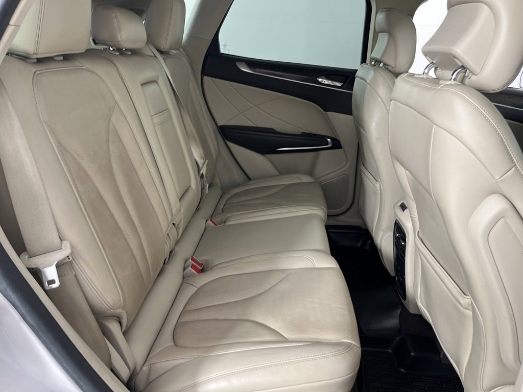 Used 2019 Lincoln MKC Reserve image 30