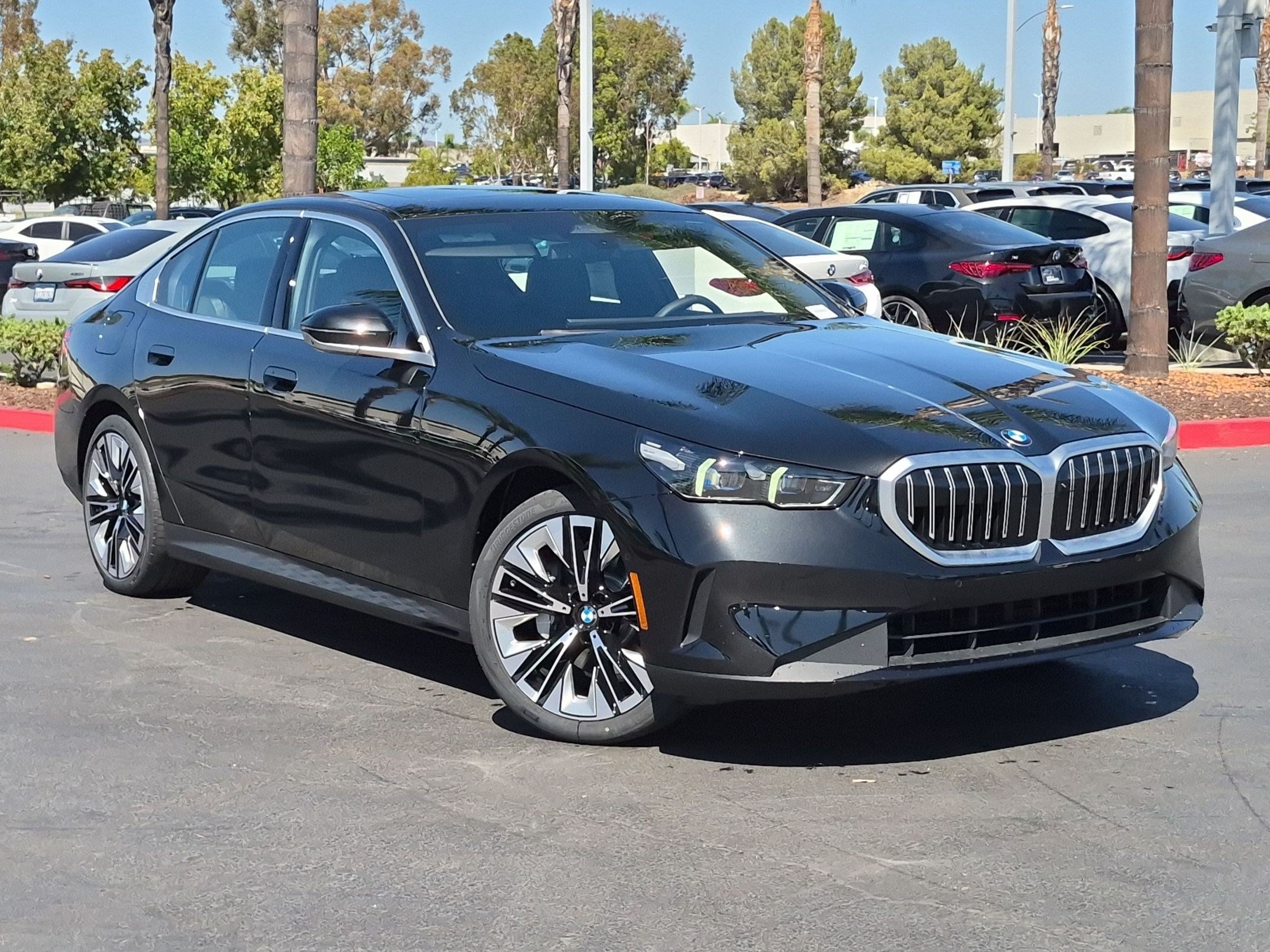 New 2027 BMW 530i w/ Convenience Package RWD image 2