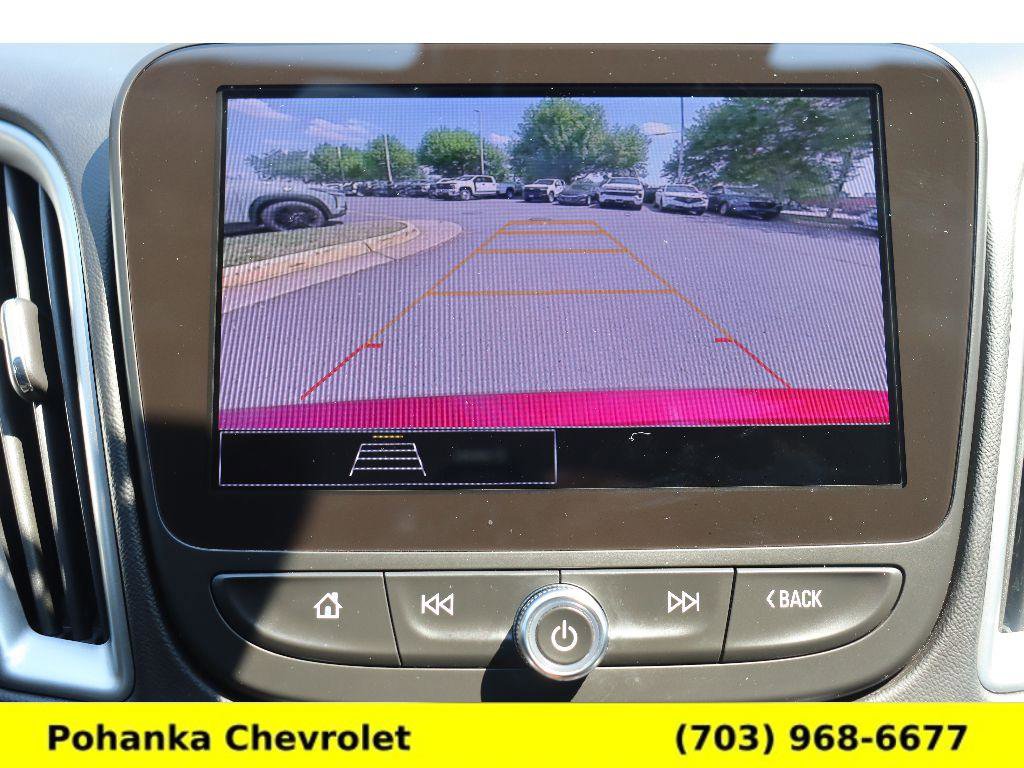 Used 2025 Chevrolet Malibu RS FWD image 16
