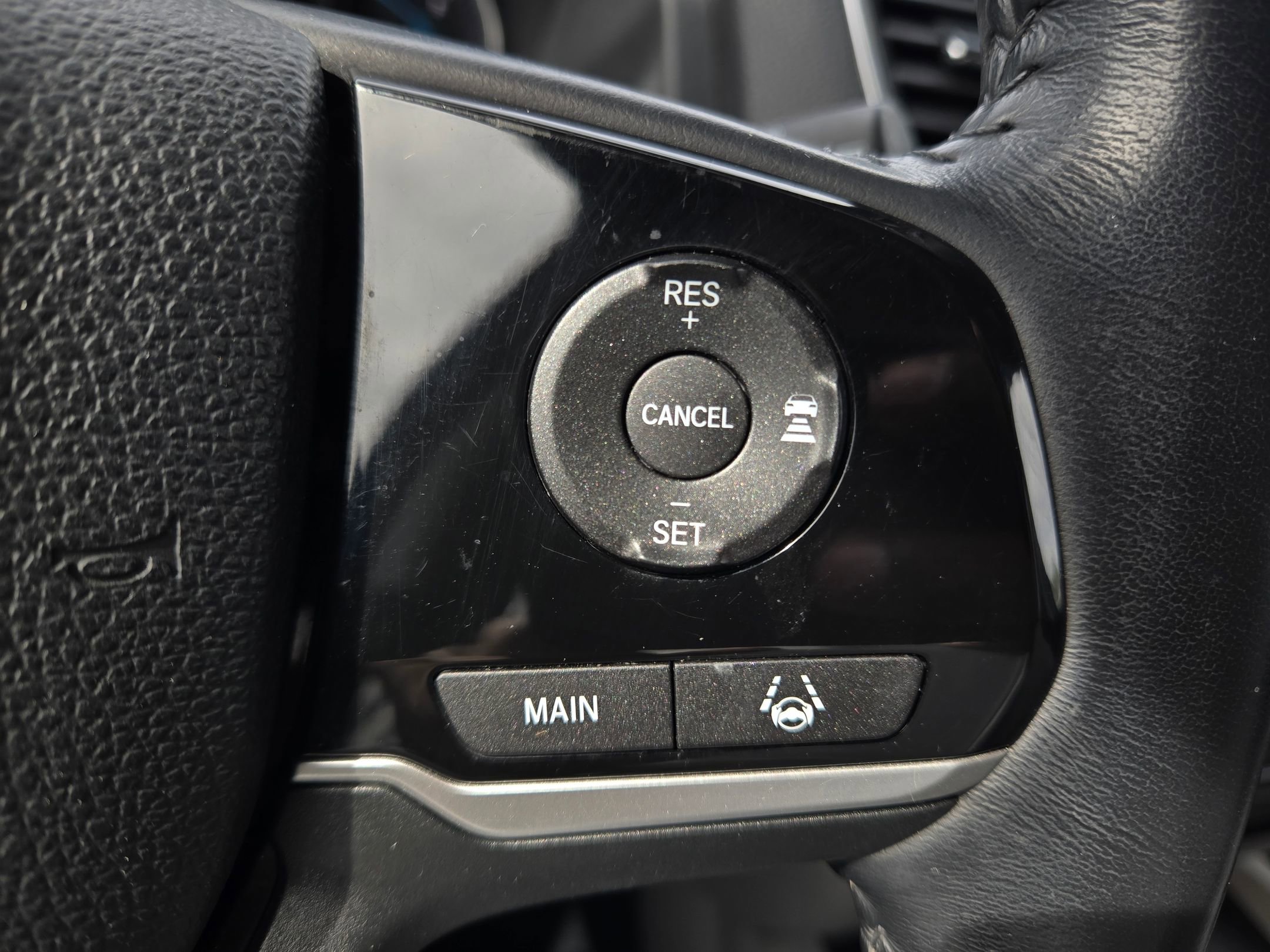 Used 2019 Honda Pilot Touring image 25