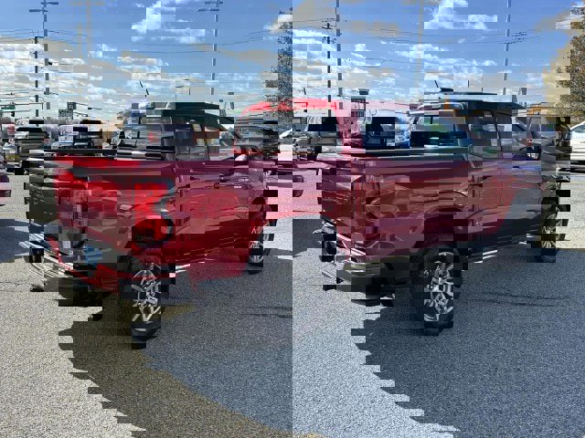 Certified 2024 Chevrolet Colorado LT w/ LT Convenience Package II image 5